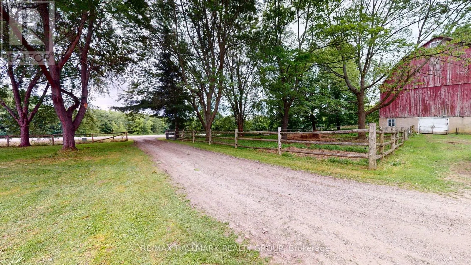 109 QUABBIN ROAD W