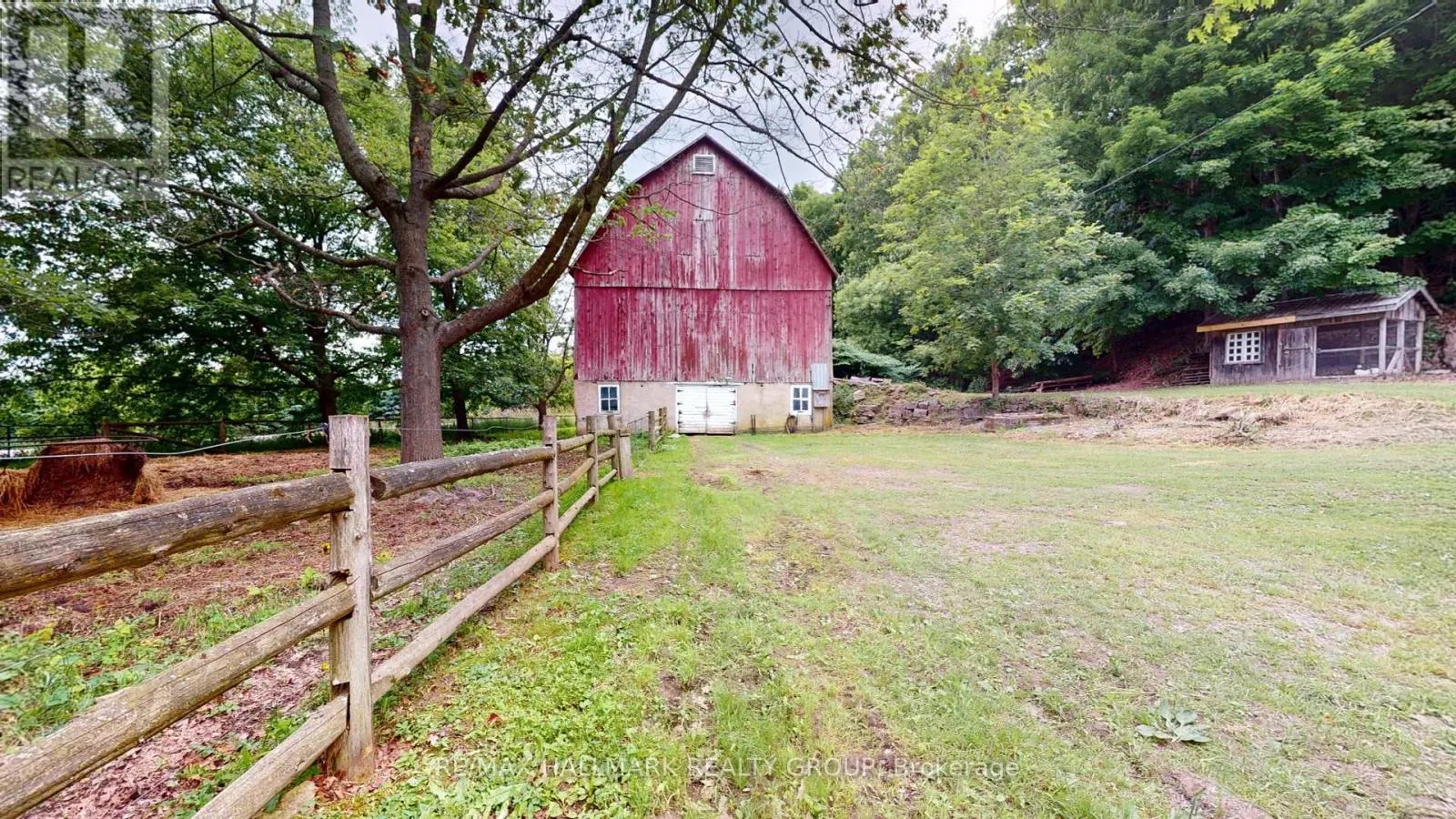 109 QUABBIN ROAD W