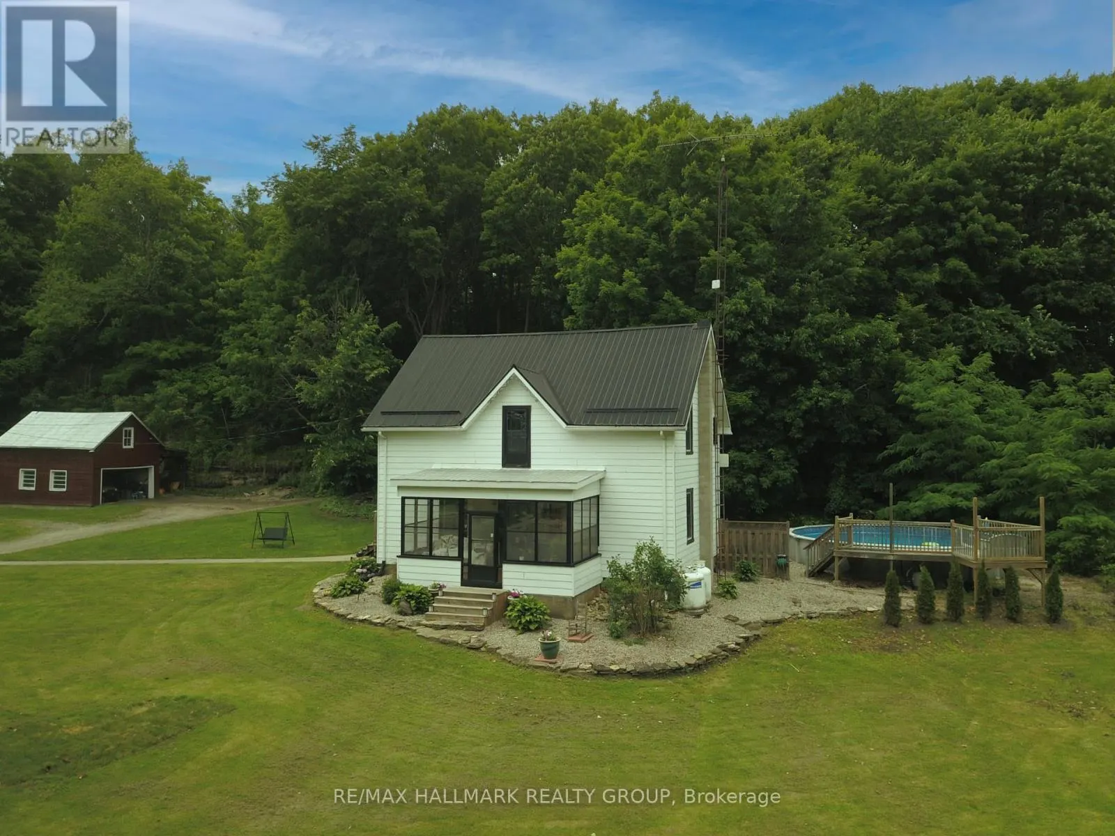 109 QUABBIN ROAD W
