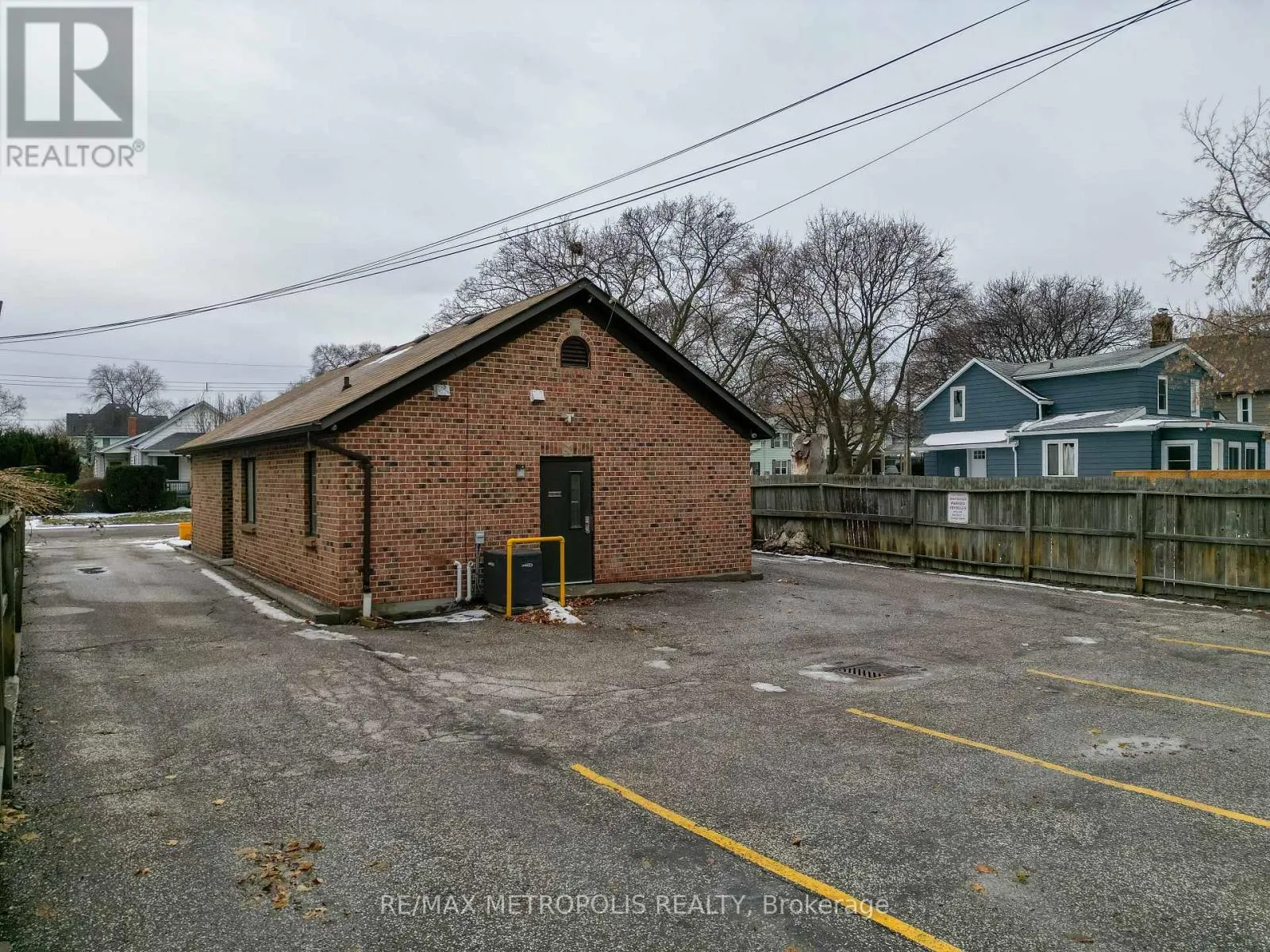 140 CAMERON STREET