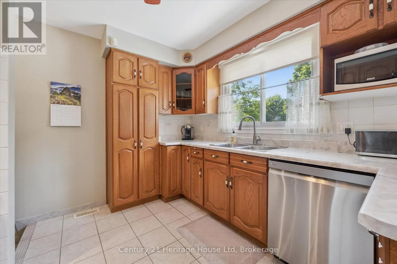 17 DALEBROOK PLACE