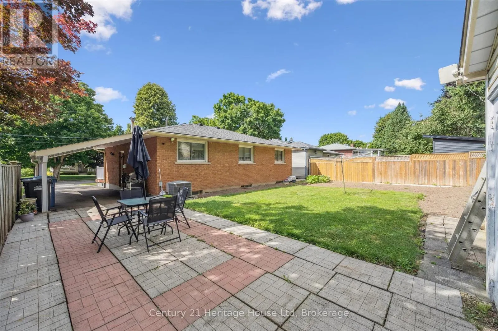 17 DALEBROOK PLACE
