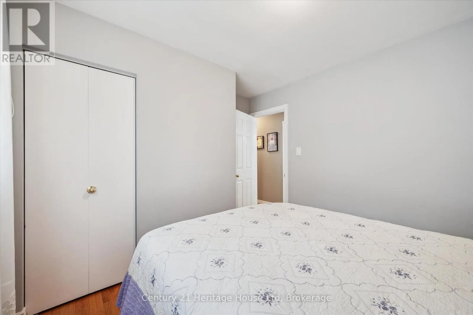 17 DALEBROOK PLACE