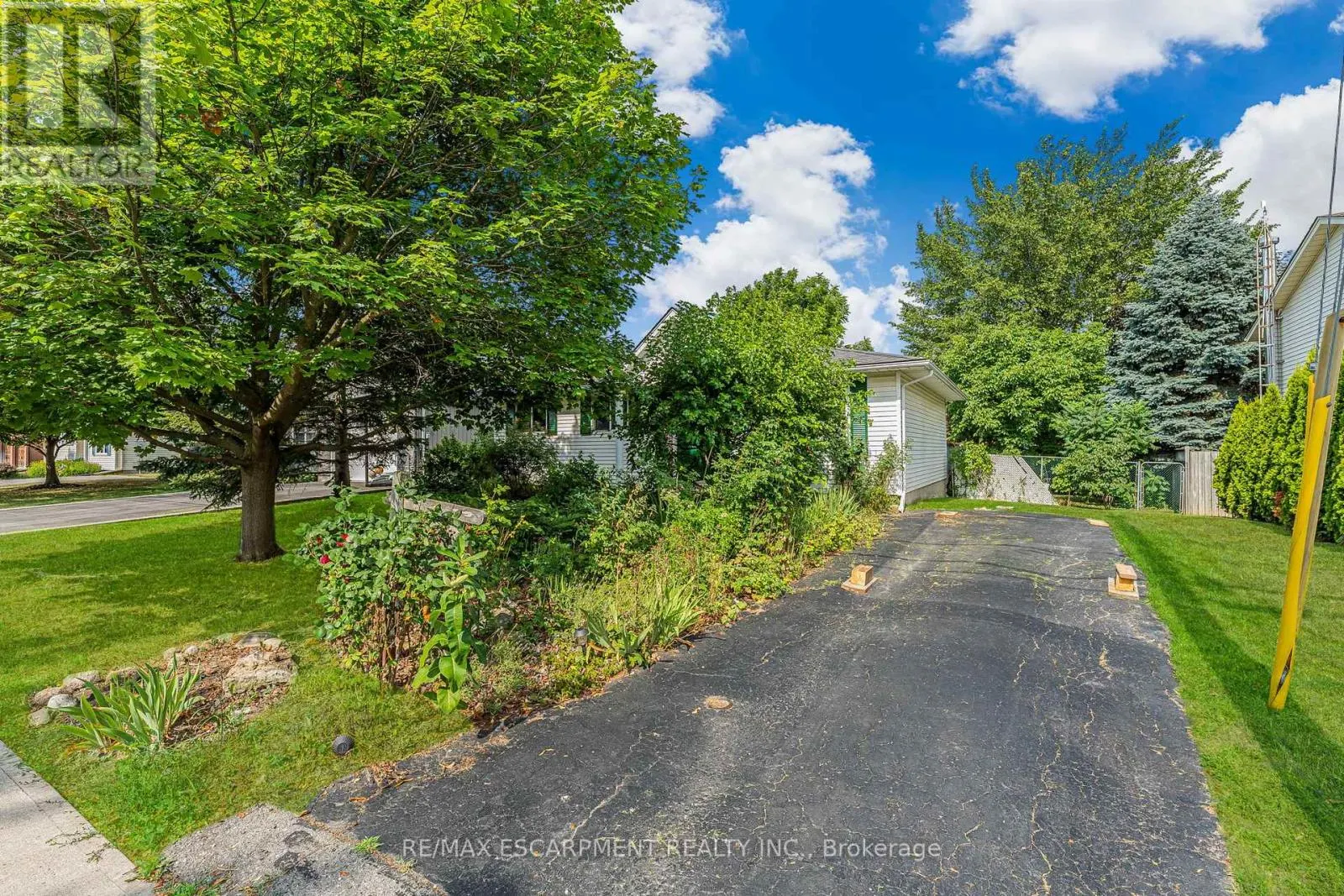 40 WADE ROAD