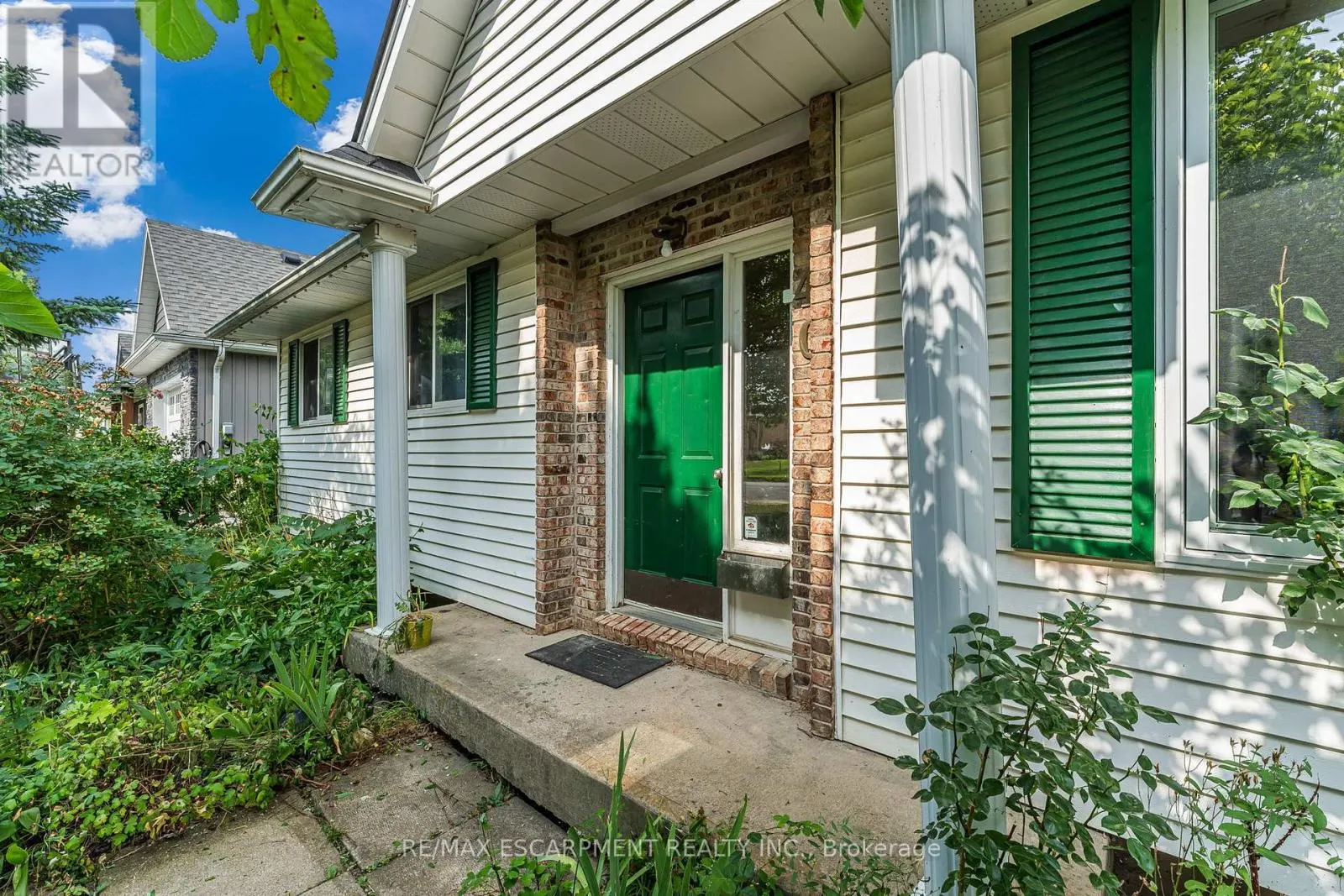 40 WADE ROAD