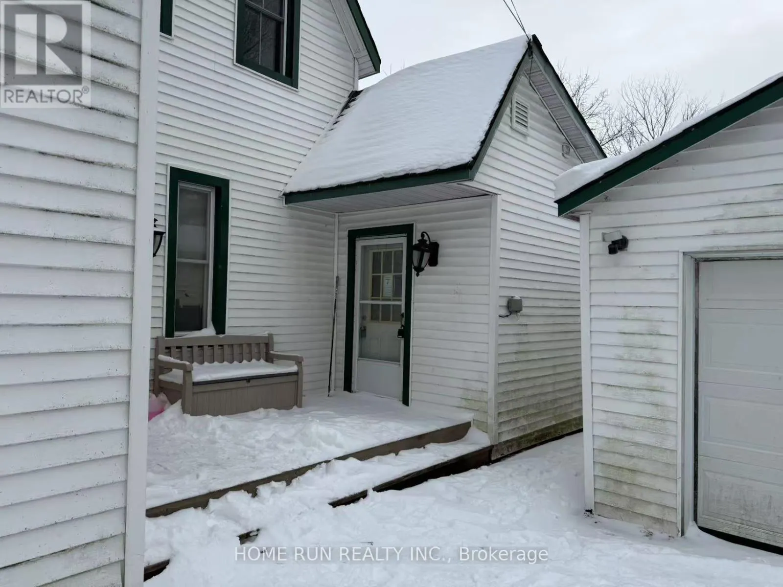 12 HERRIOTT STREET