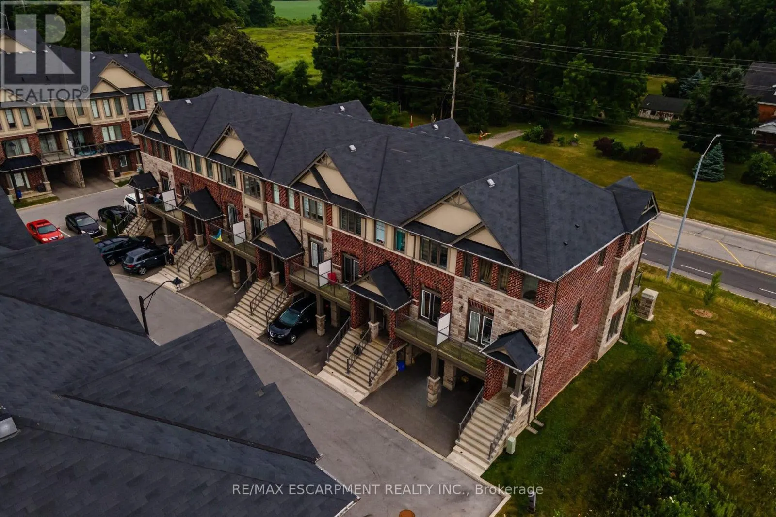 13 PRINGLE LANE