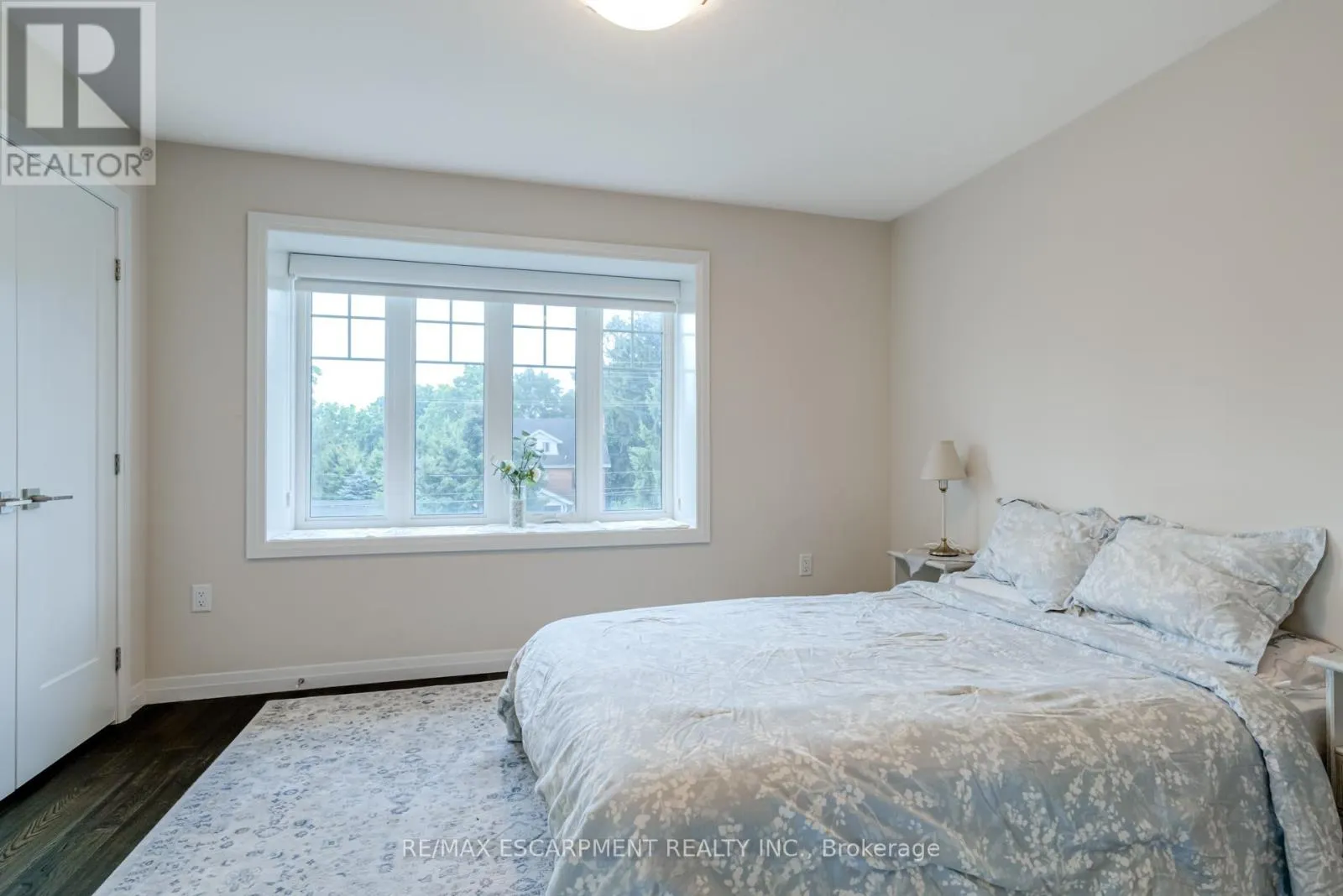 13 PRINGLE LANE