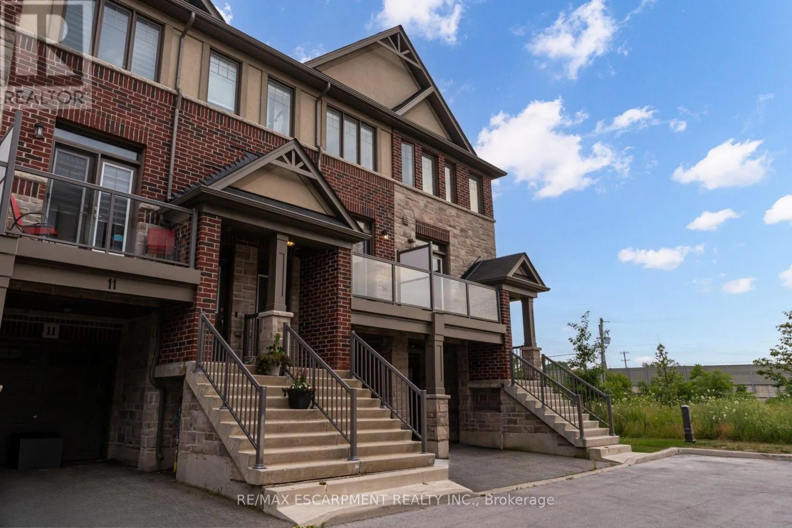 13 PRINGLE LANE