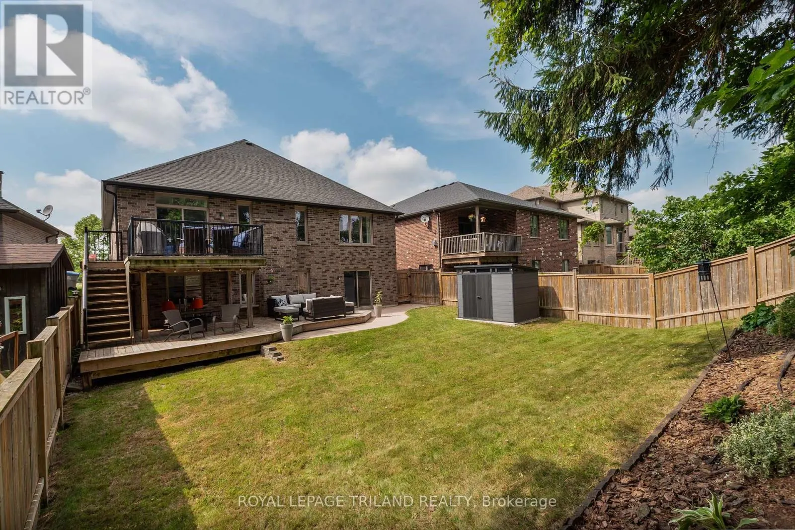 681 BENNETT CRESCENT
