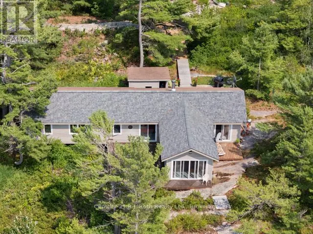 1 252C ISLAND