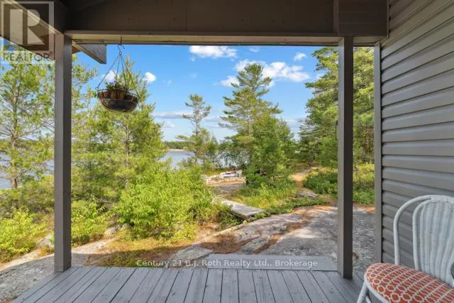 1 252C ISLAND
