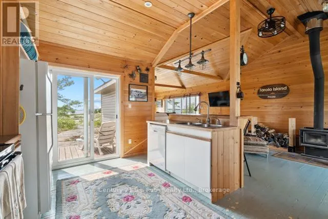 1 252C ISLAND