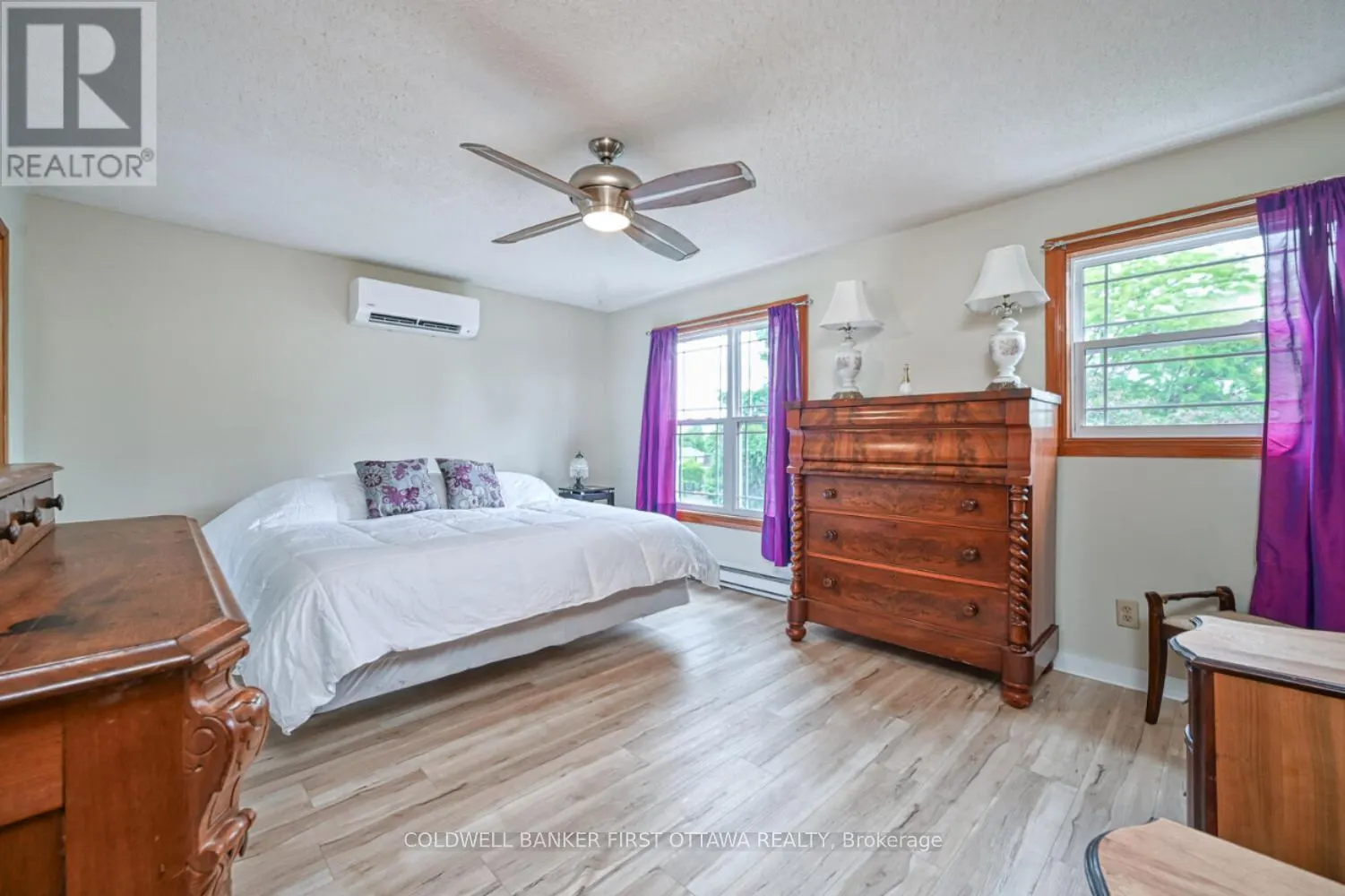 22 POOLE CREEK CRESCENT