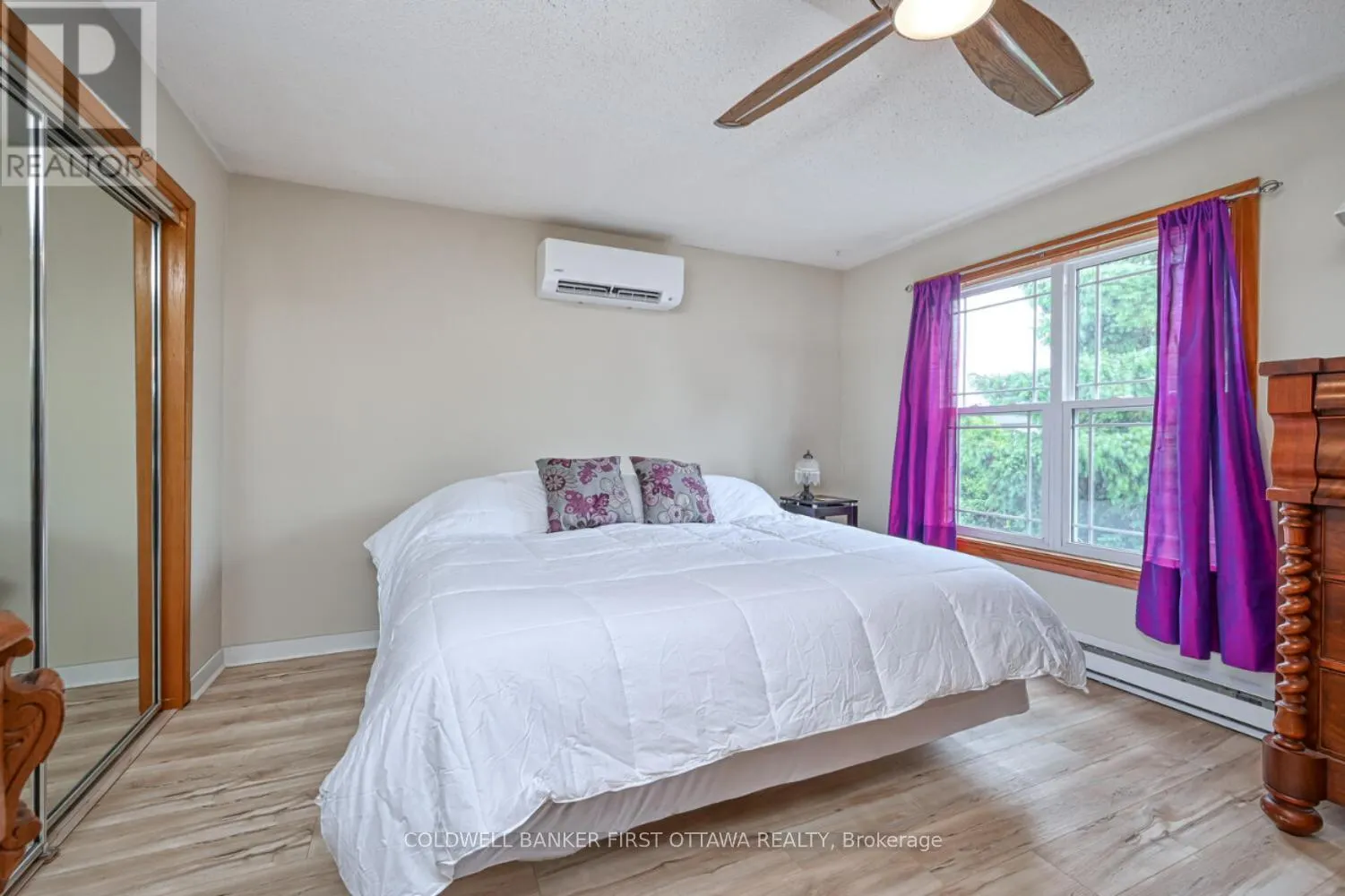22 POOLE CREEK CRESCENT
