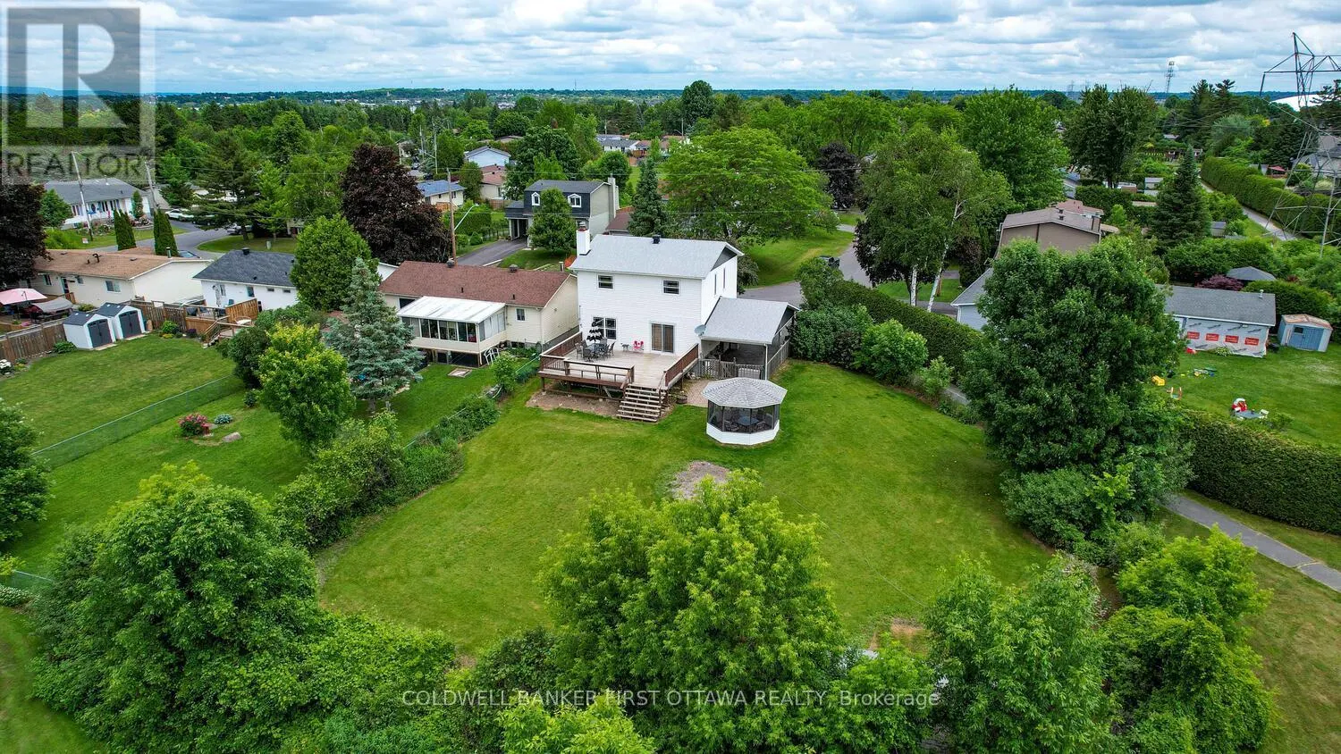 22 POOLE CREEK CRESCENT