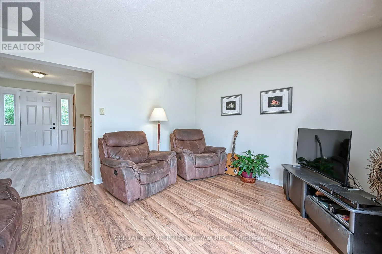 22 POOLE CREEK CRESCENT