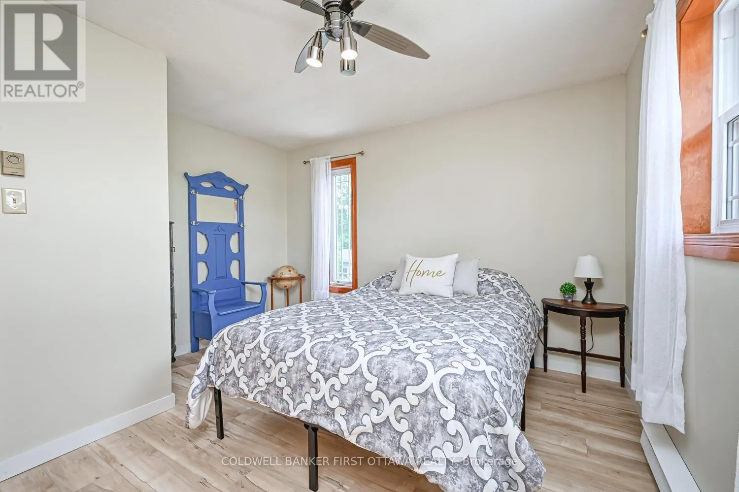 22 POOLE CREEK CRESCENT