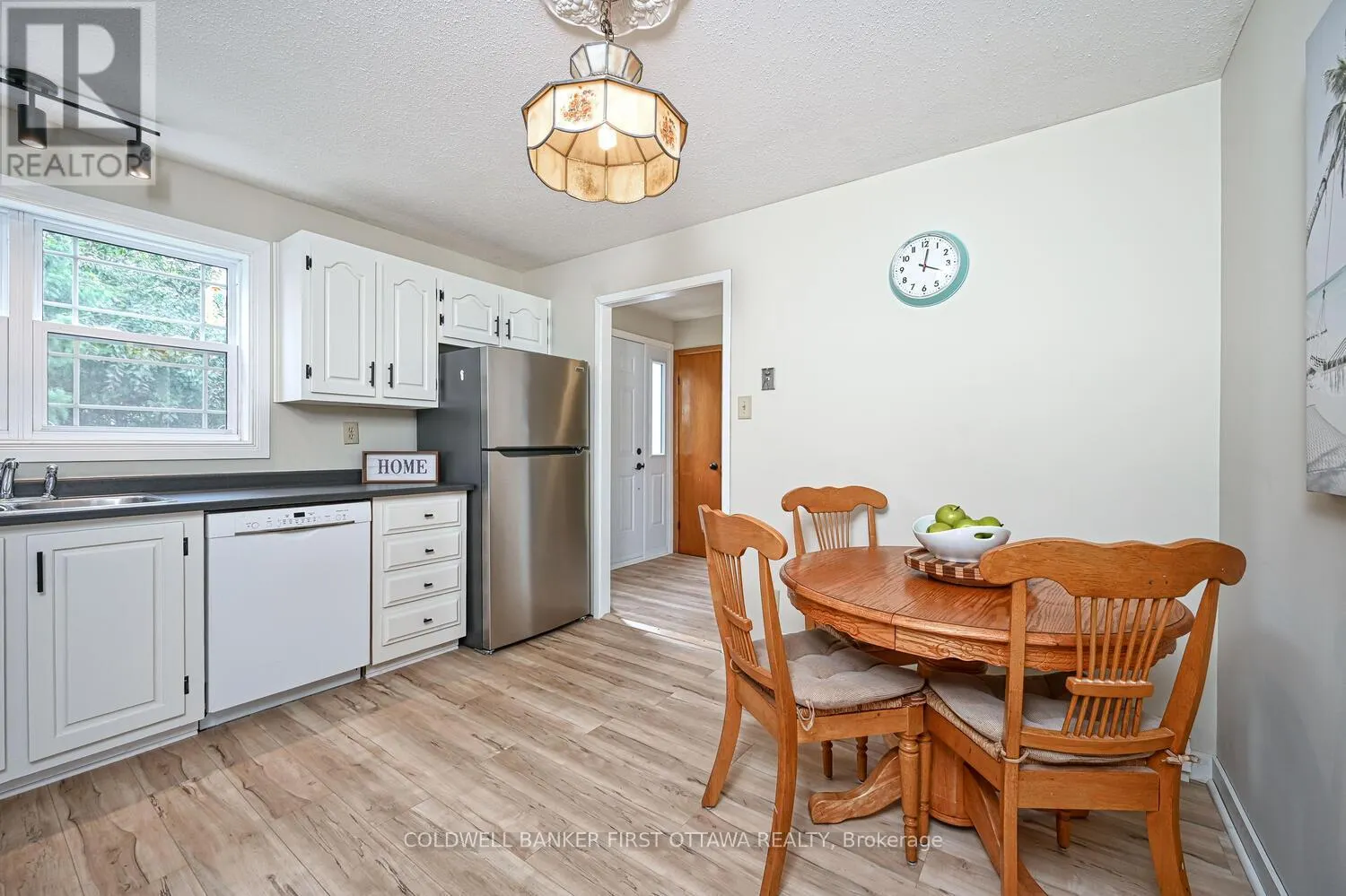 22 POOLE CREEK CRESCENT