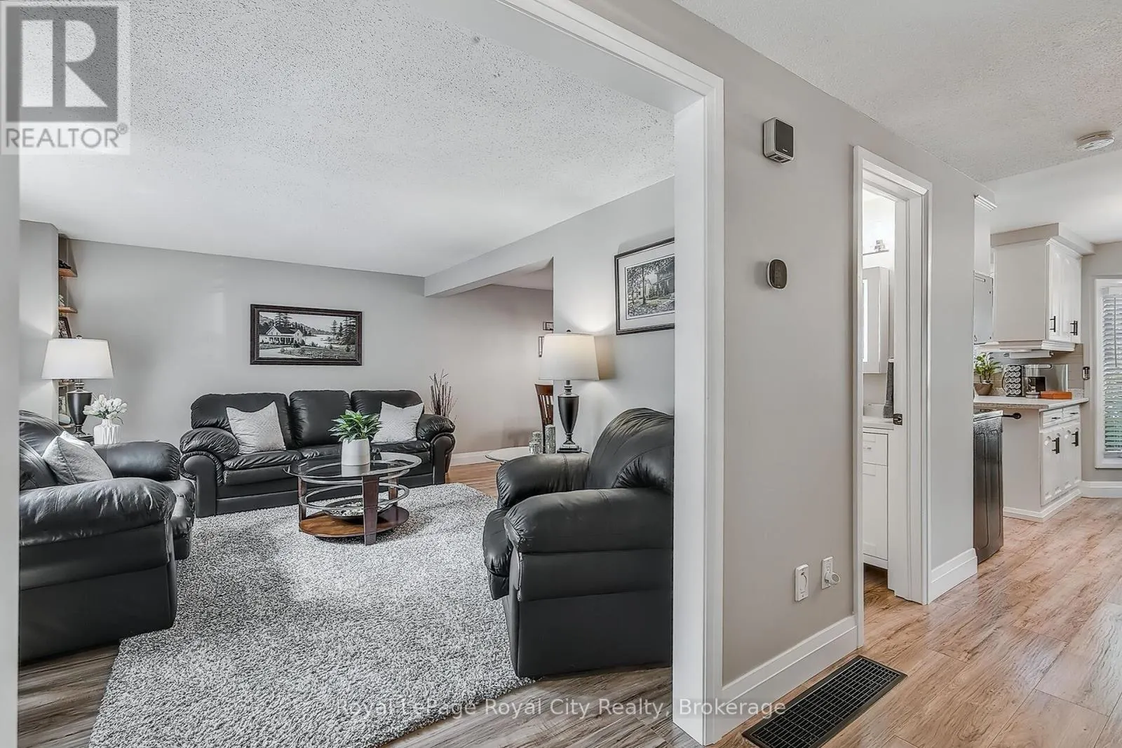 30 SPRINGDALE BOULEVARD