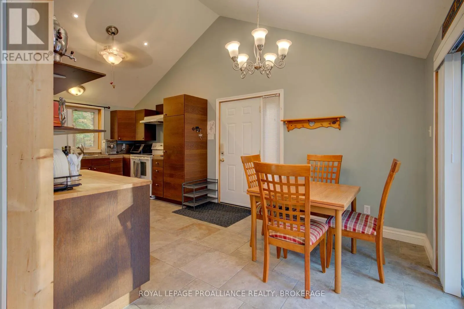 224 ISLAND DRIVE LANE