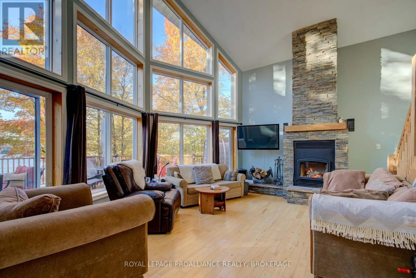 224 ISLAND DRIVE LANE