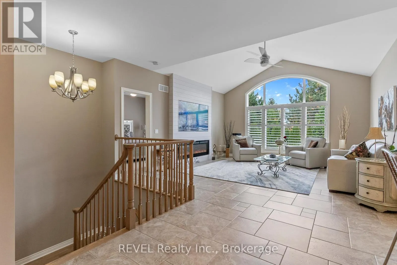 4 TULIP TREE ROAD