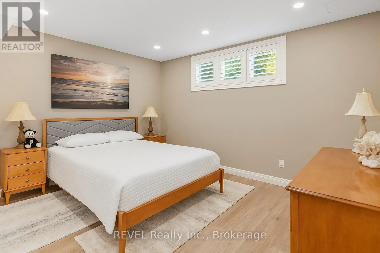 4 TULIP TREE ROAD
