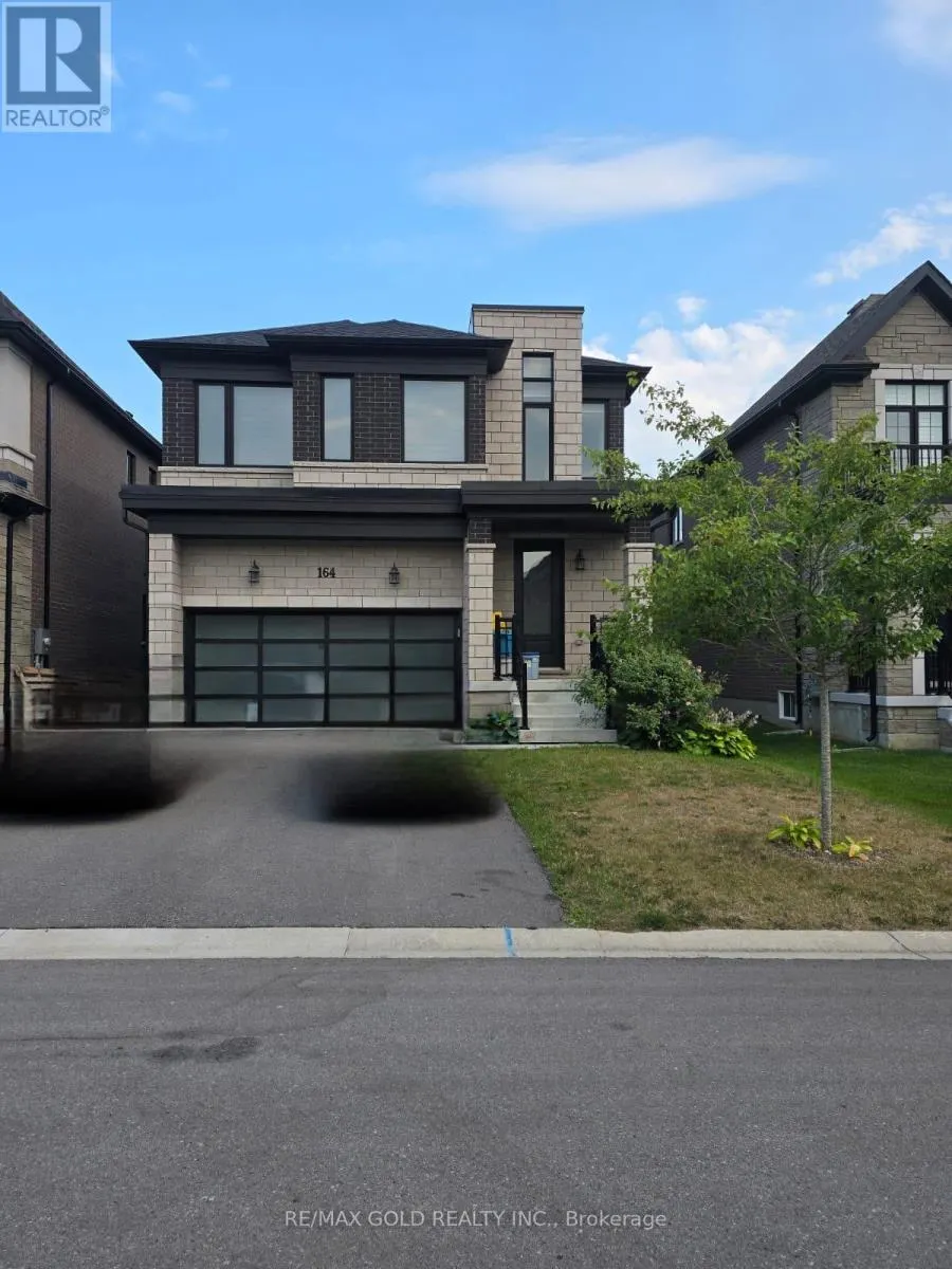 164 SILVERWOOD CRESCENT