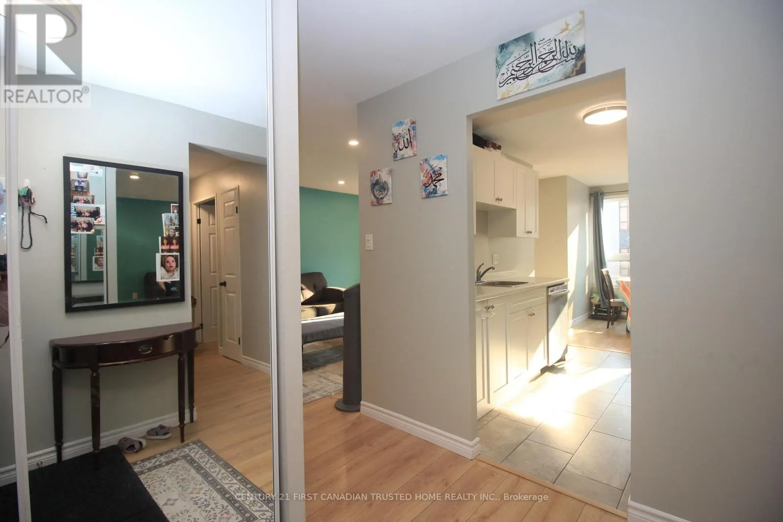 807 - 95 BASELINE ROAD W, #807