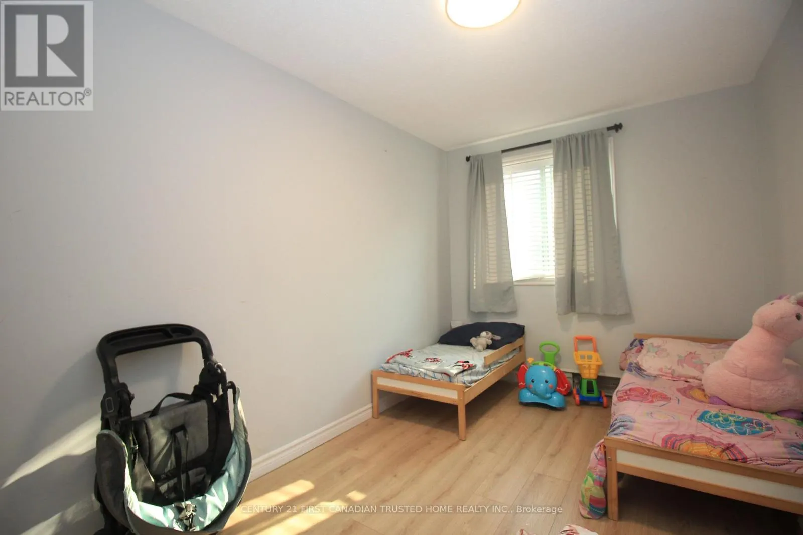807 - 95 BASELINE ROAD W, #807