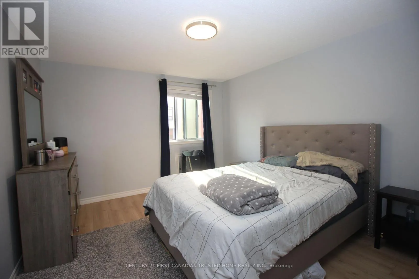 807 - 95 BASELINE ROAD W, #807