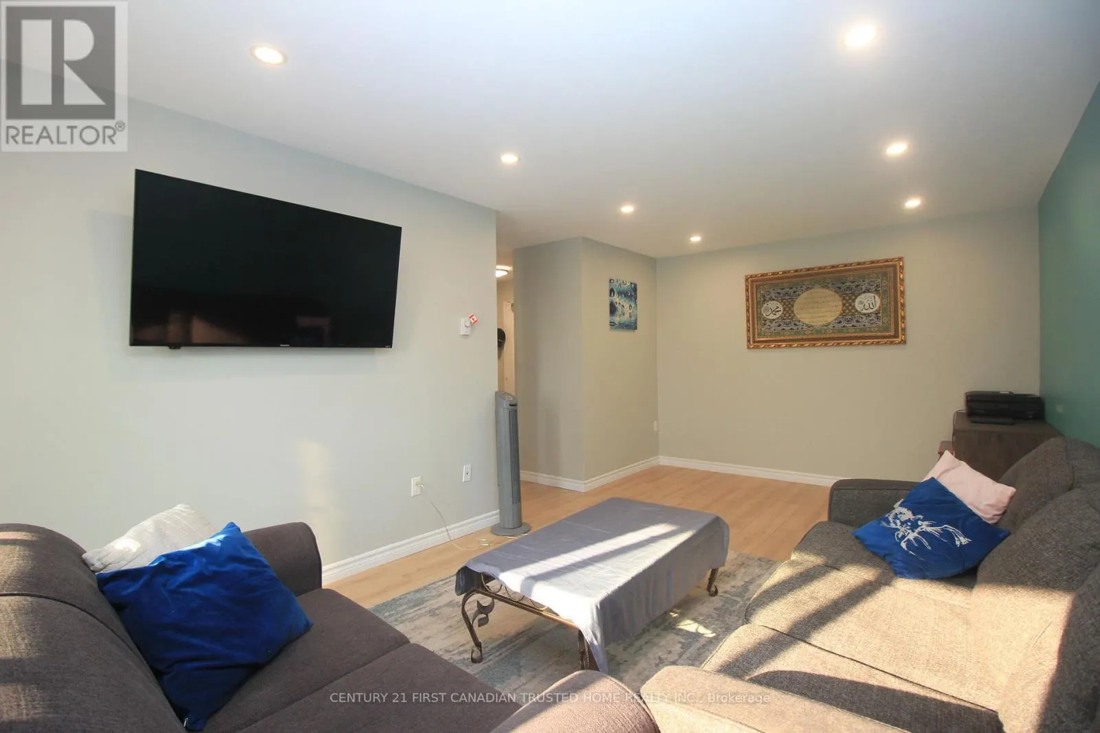 807 - 95 BASELINE ROAD W, #807