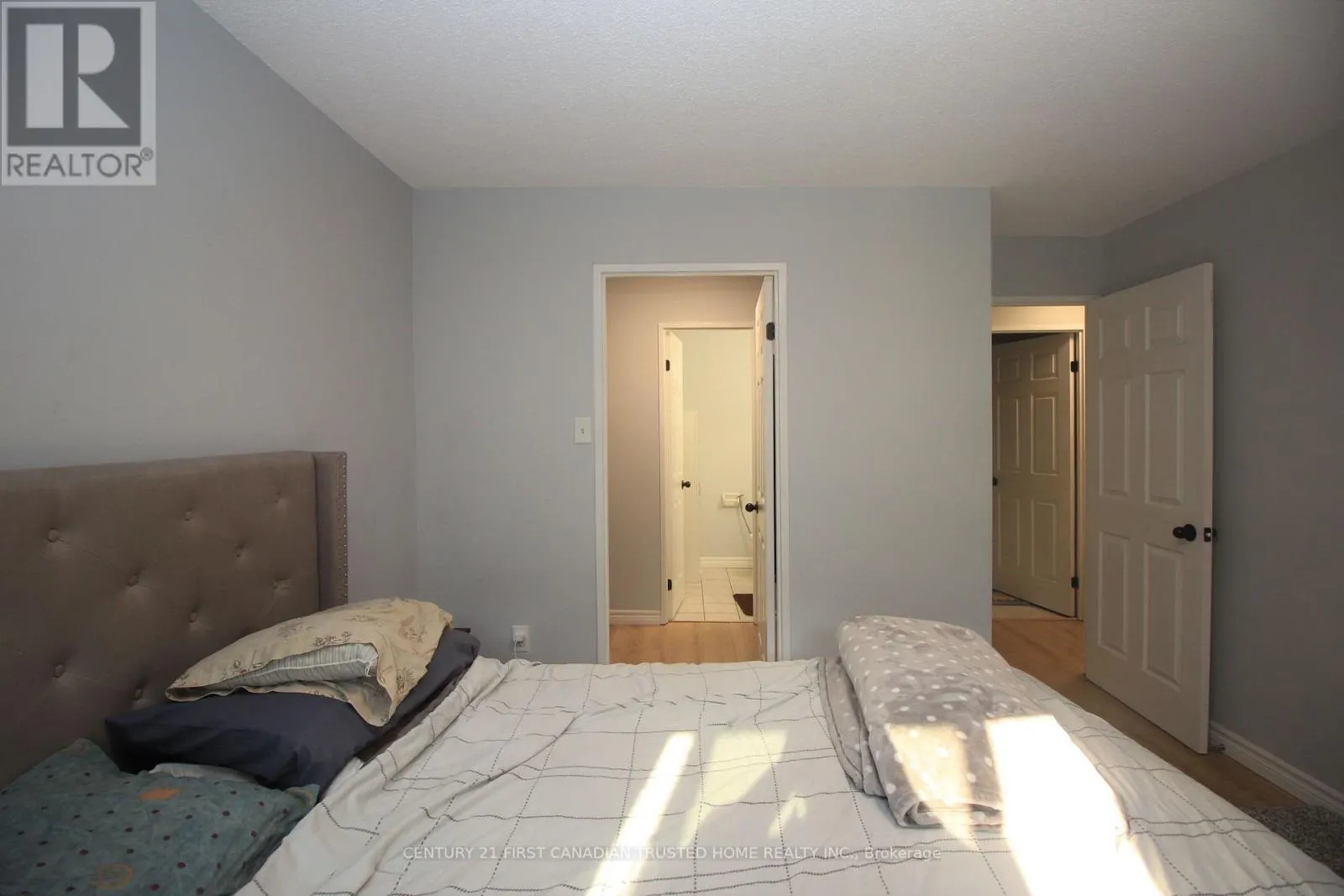 807 - 95 BASELINE ROAD W, #807