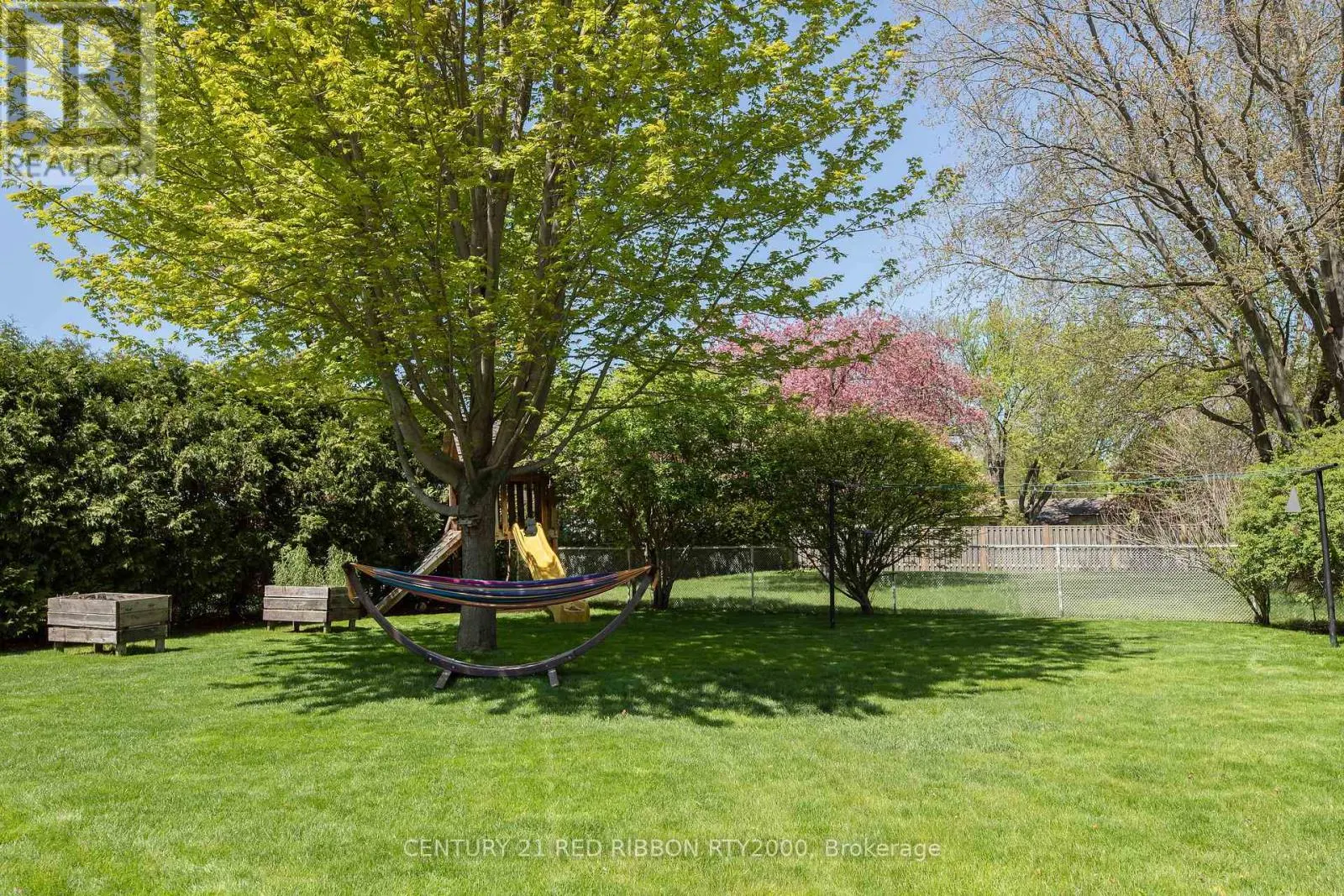 218 RIVERVIEW DRIVE