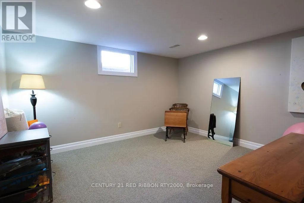 218 RIVERVIEW DRIVE
