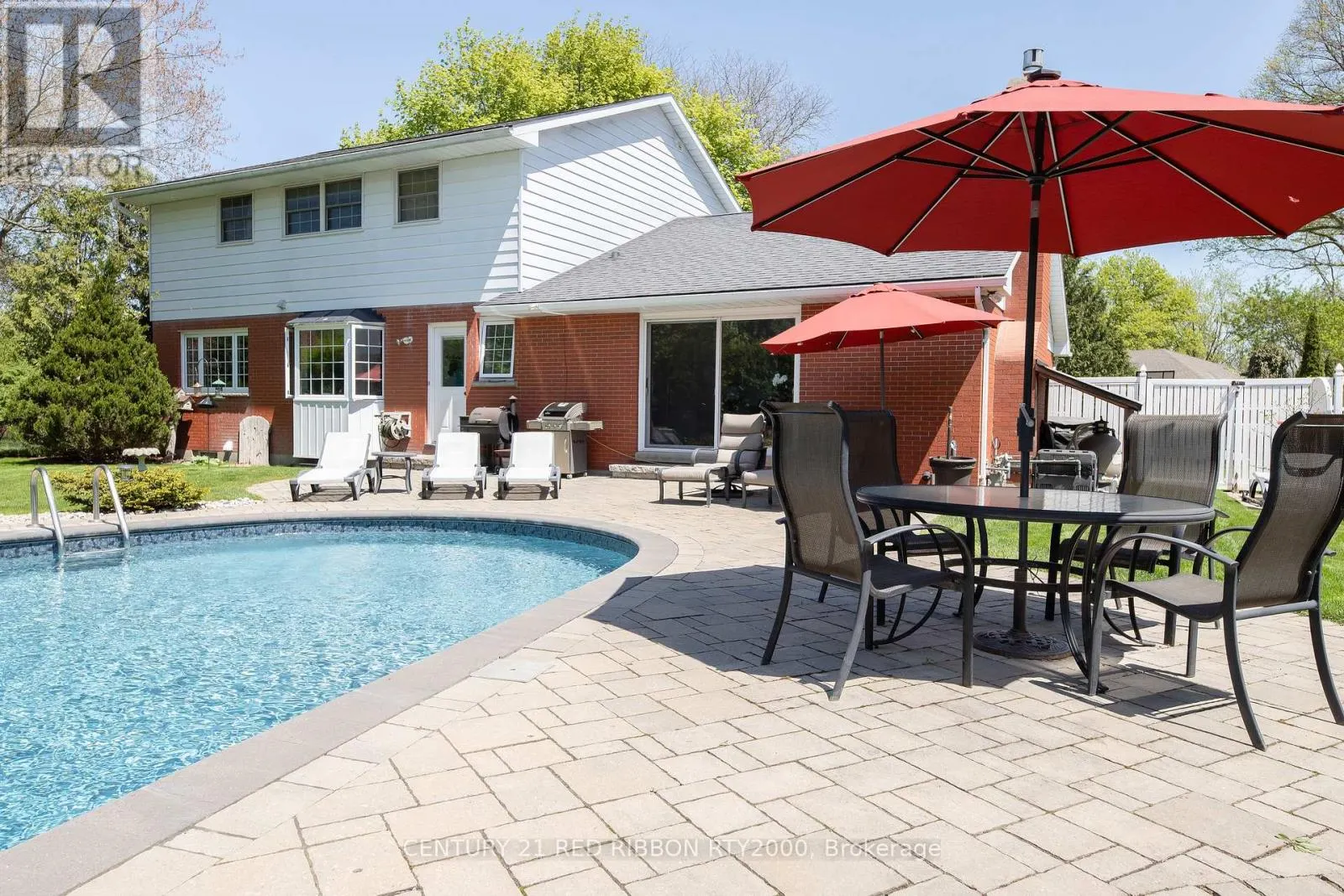 218 RIVERVIEW DRIVE
