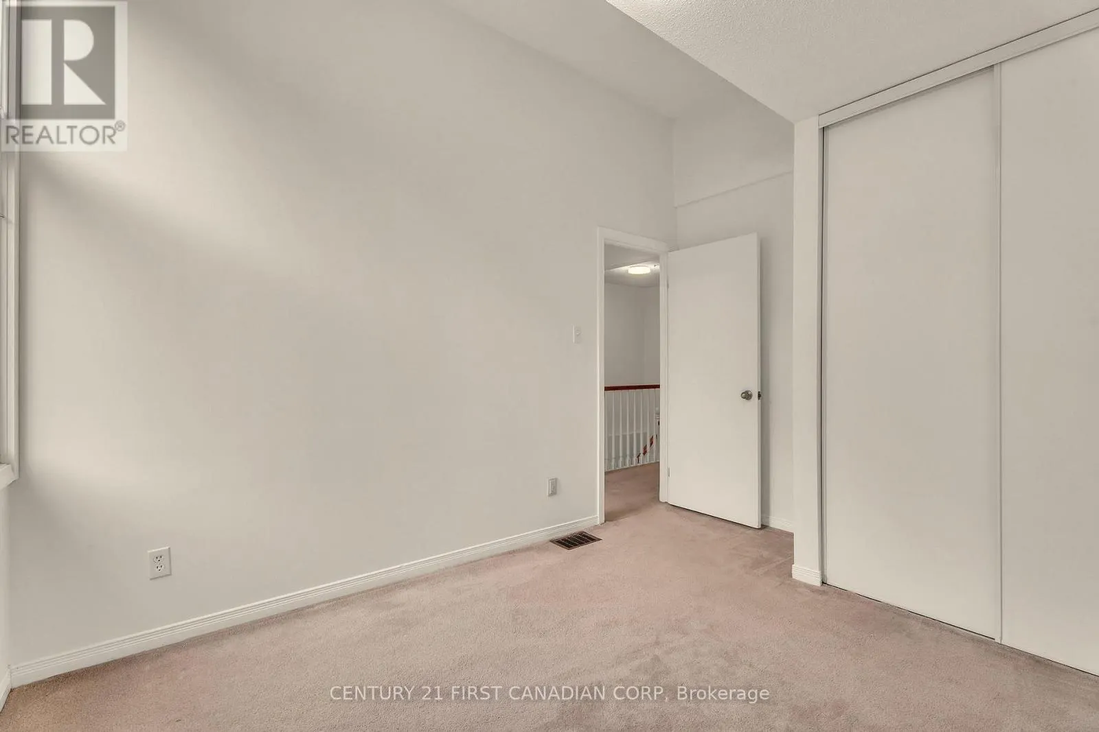 89 - 9 AILSA PLACE, #89