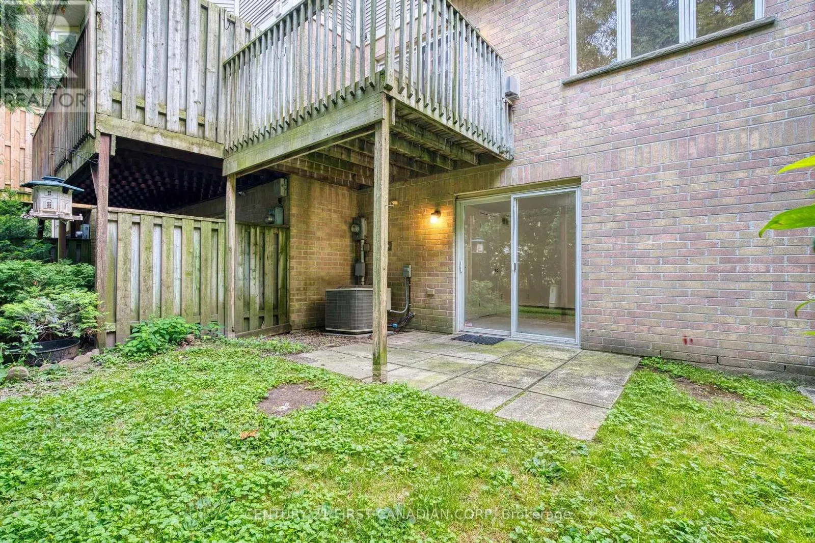 89 - 9 AILSA PLACE, #89