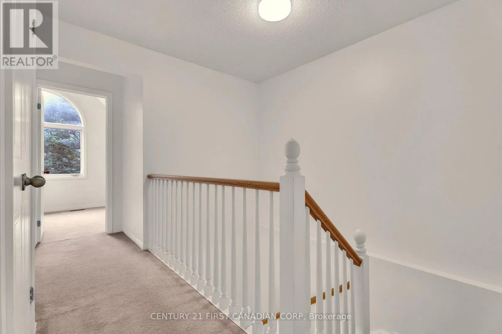 89 - 9 AILSA PLACE, #89