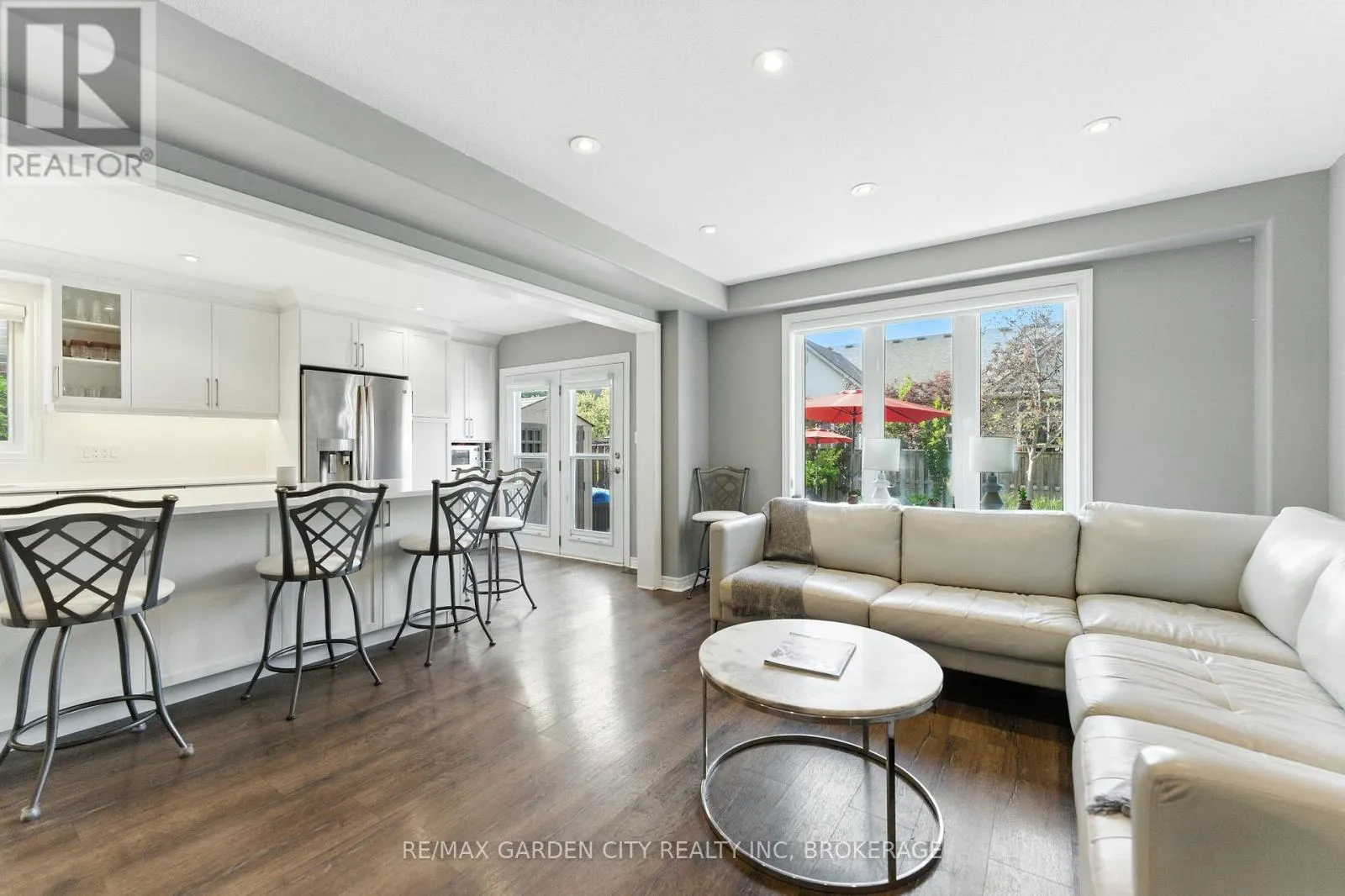 6456 ARMELINA CRESCENT