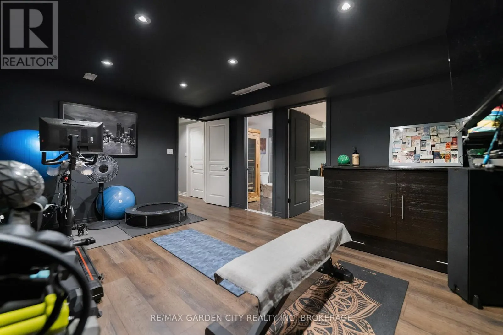 6456 ARMELINA CRESCENT