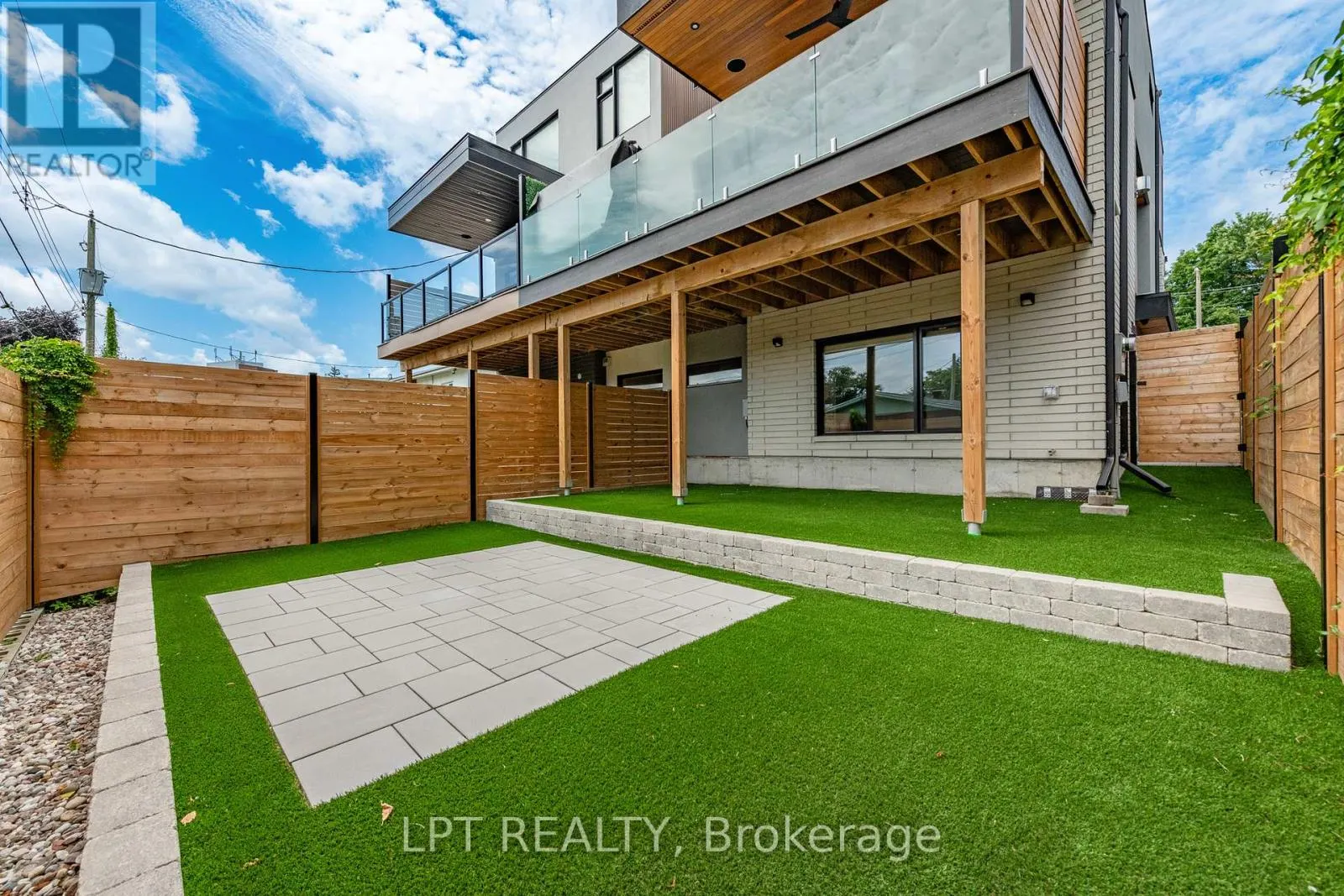 322 PERRIER AVENUE