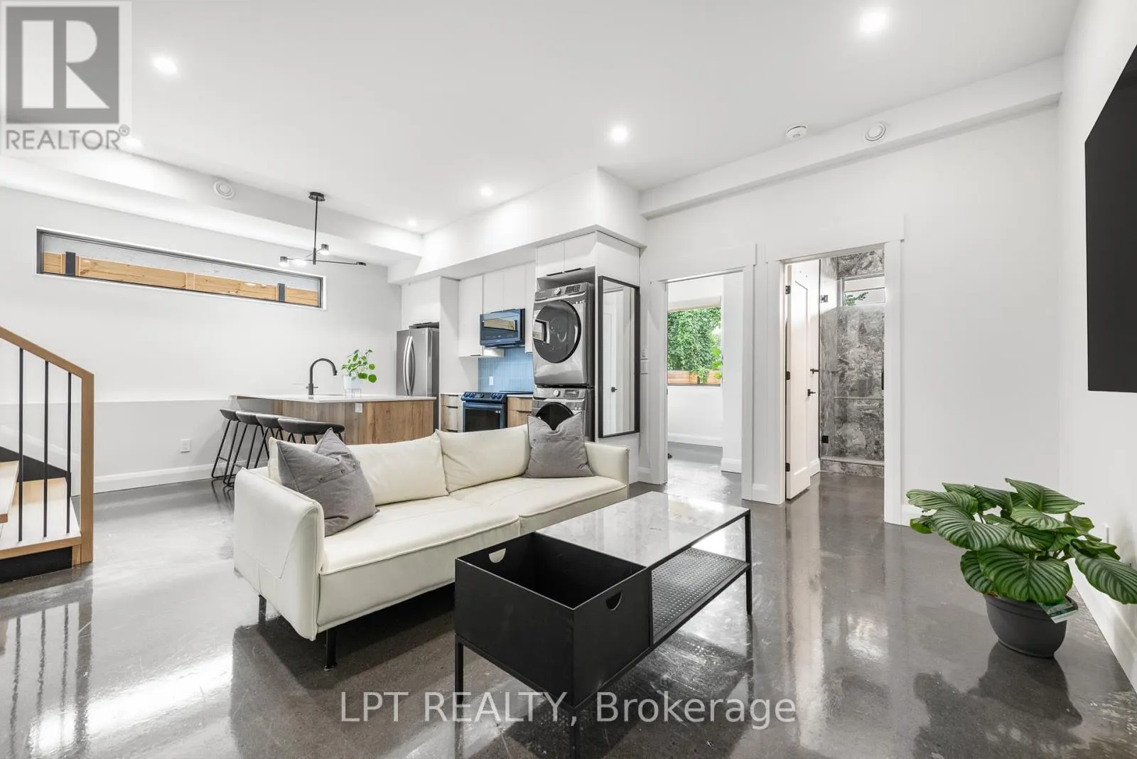 322 PERRIER AVENUE