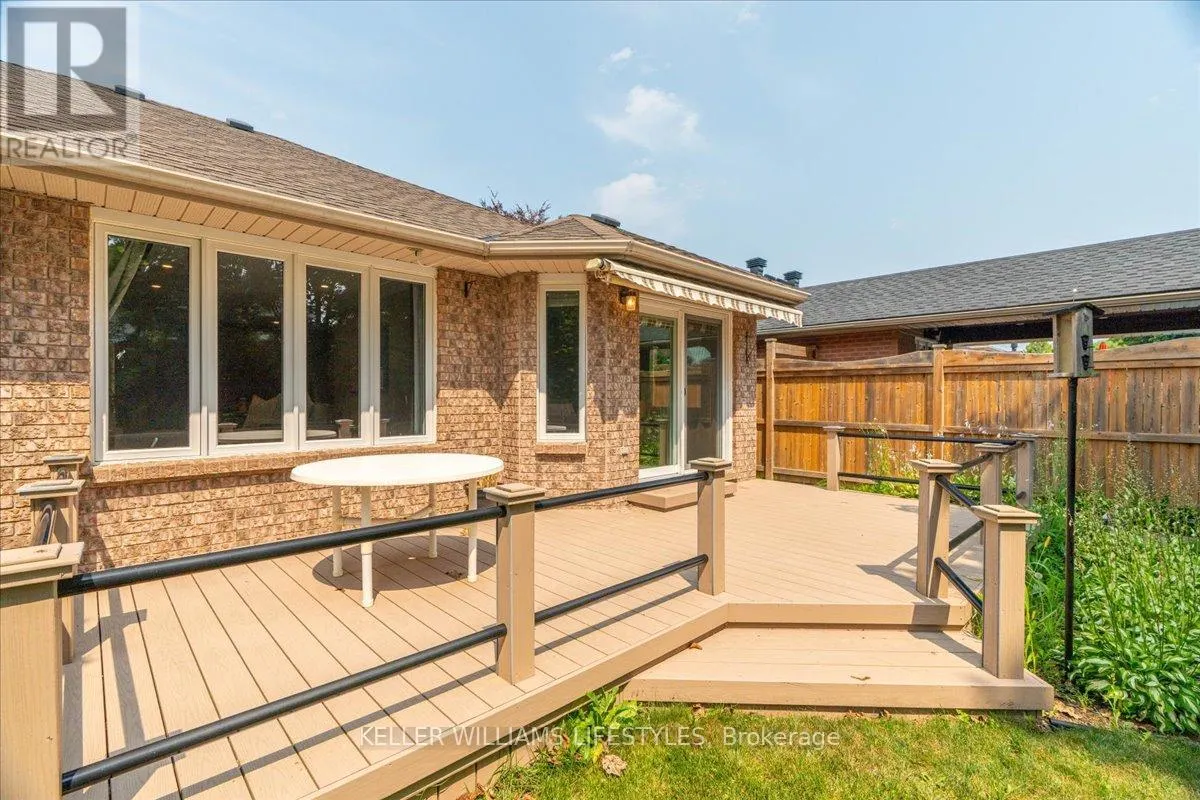686 HUMBER DRIVE