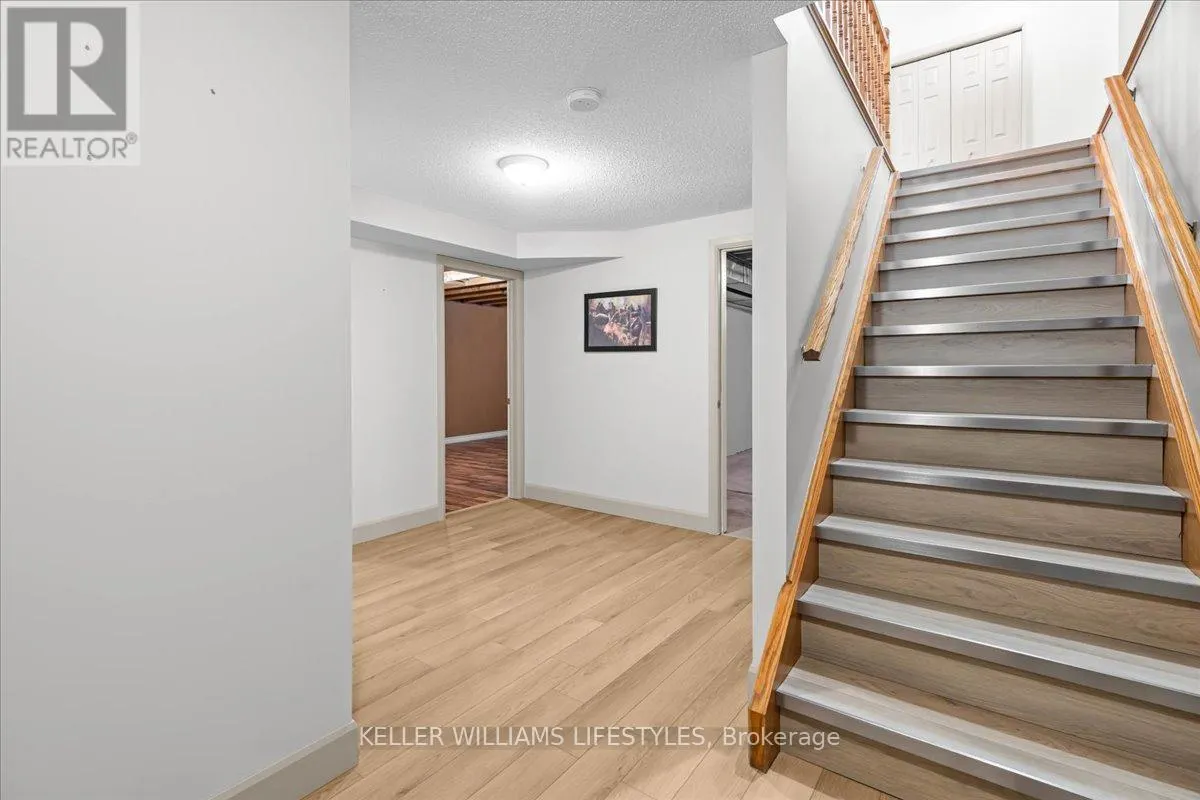 686 HUMBER DRIVE