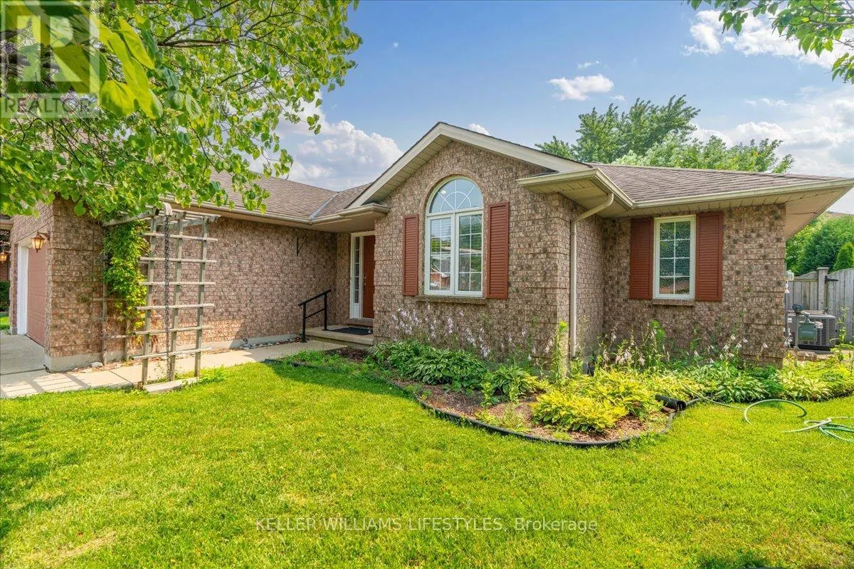 686 HUMBER DRIVE