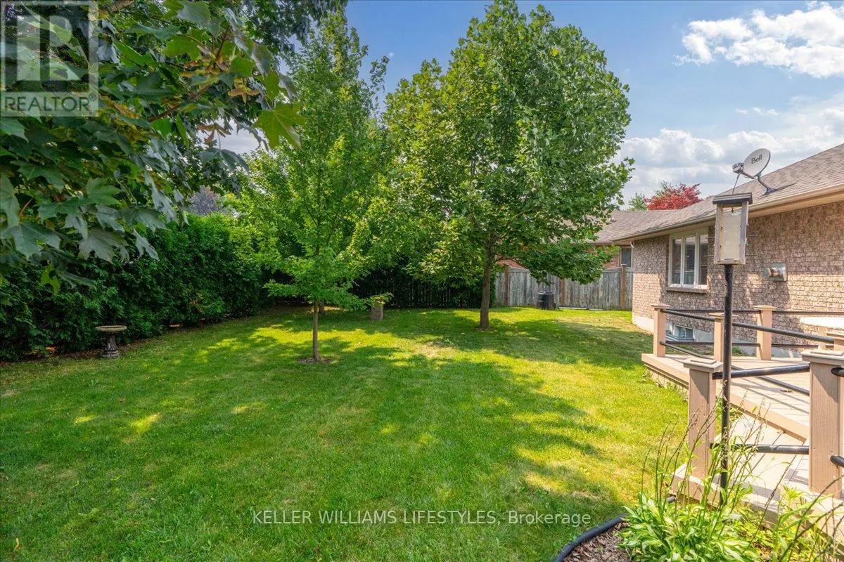 686 HUMBER DRIVE