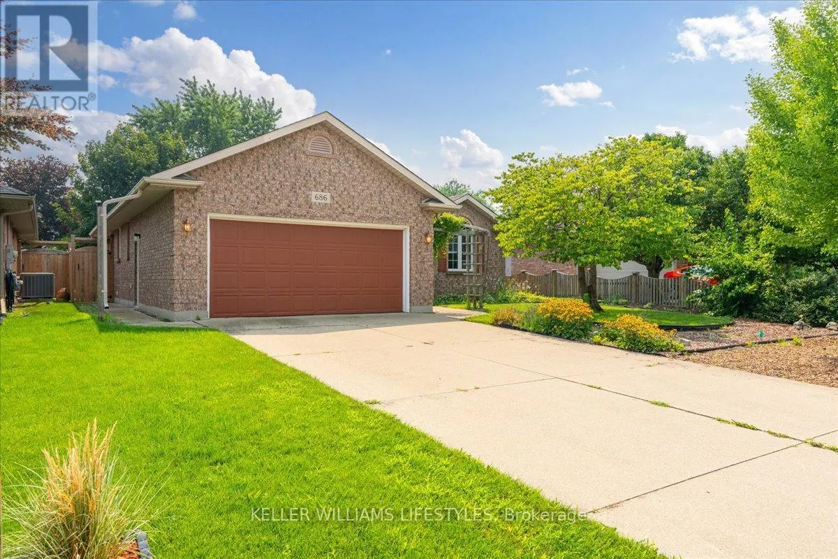 686 HUMBER DRIVE
