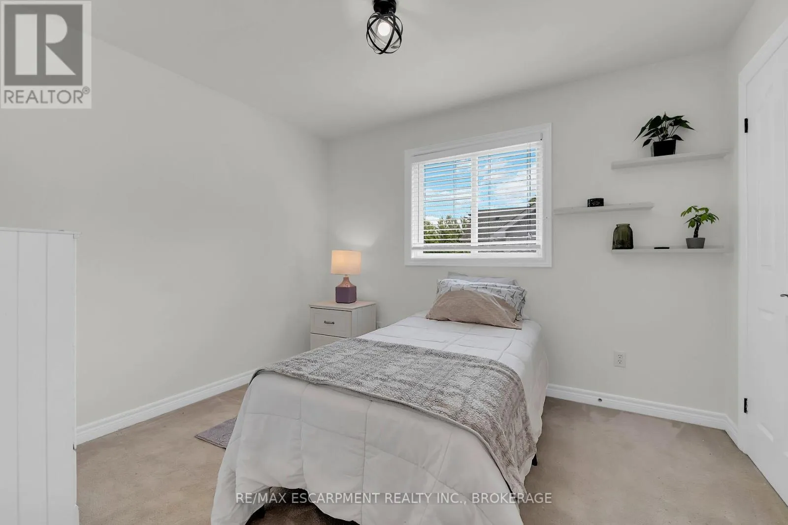 119 DORCHESTER DRIVE